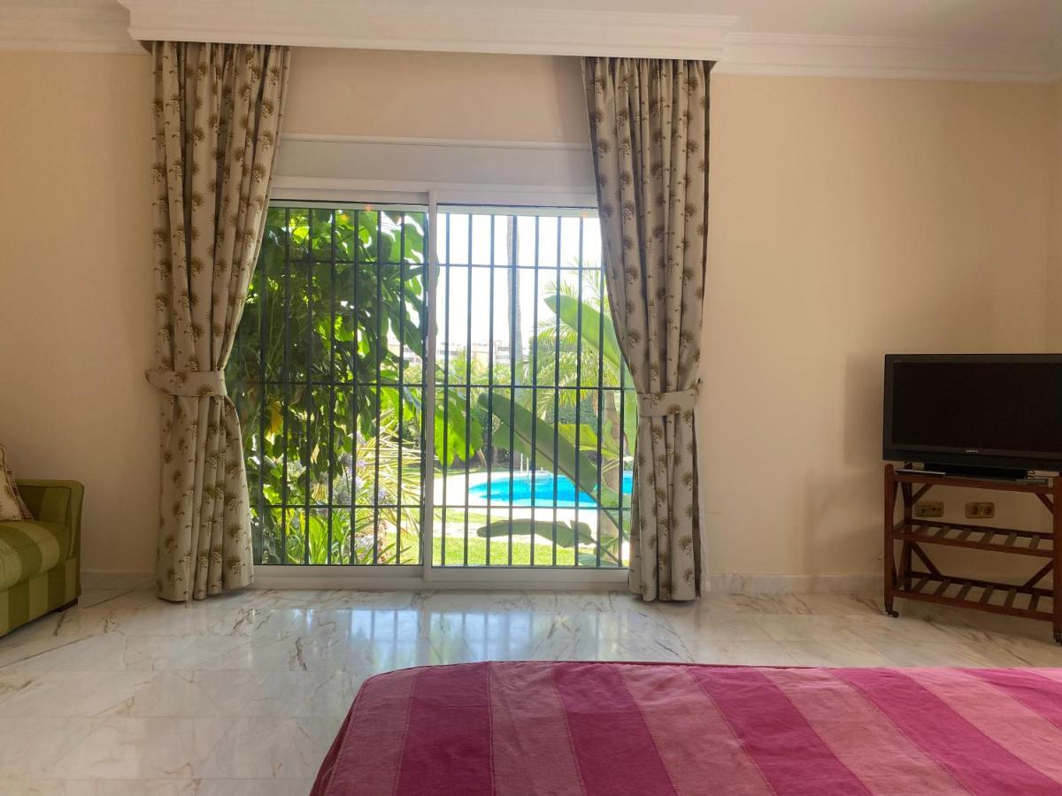 Apartamentos Villa Torreblanca فوينخيرولا المظهر الخارجي الصورة