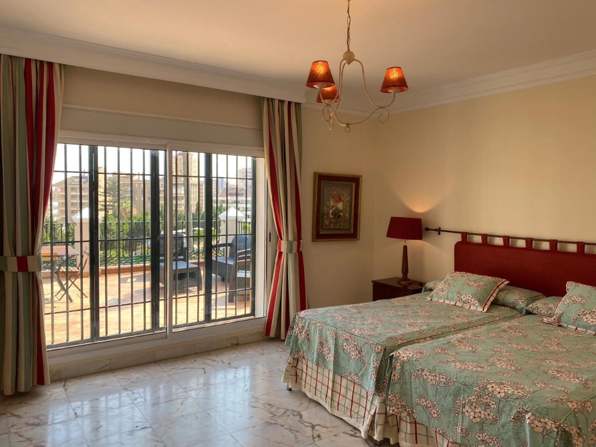 Apartamentos Villa Torreblanca فوينخيرولا المظهر الخارجي الصورة
