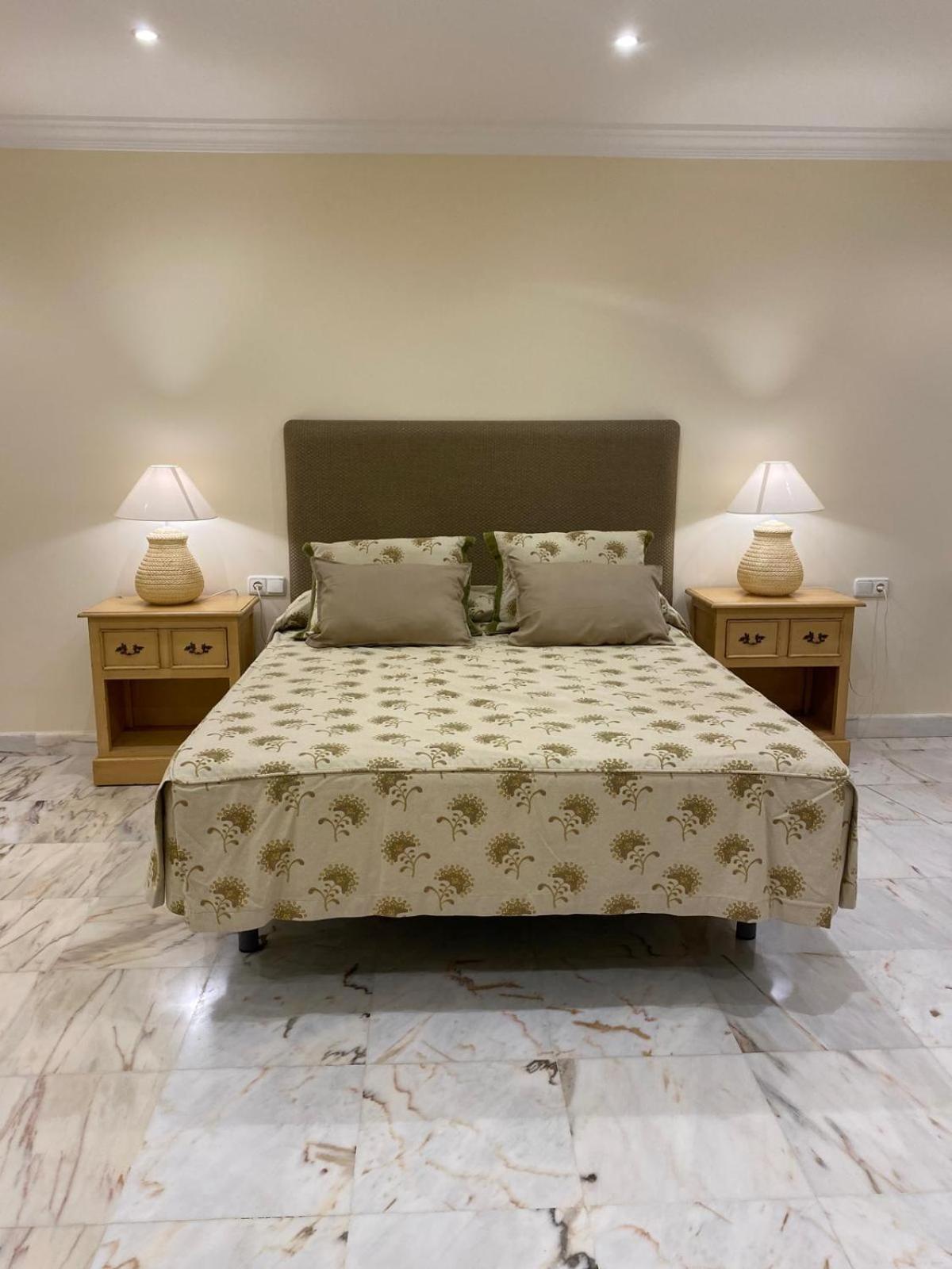 Apartamentos Villa Torreblanca فوينخيرولا المظهر الخارجي الصورة