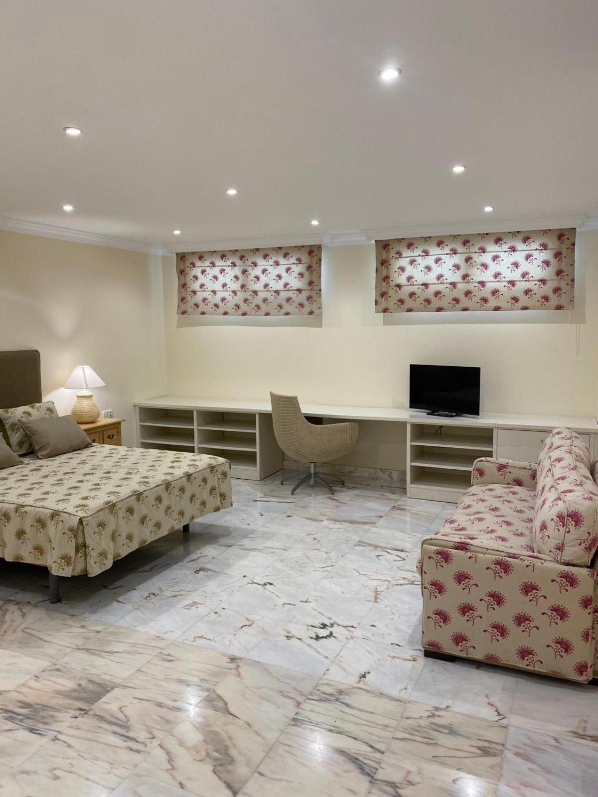 Apartamentos Villa Torreblanca فوينخيرولا المظهر الخارجي الصورة
