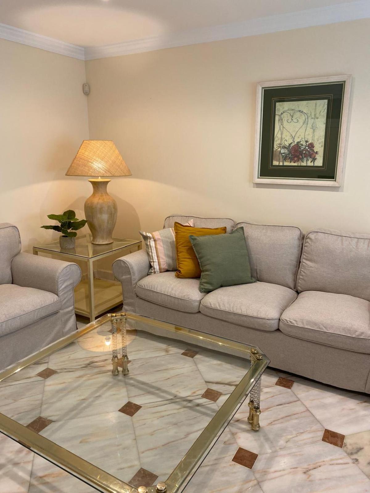 Apartamentos Villa Torreblanca فوينخيرولا المظهر الخارجي الصورة