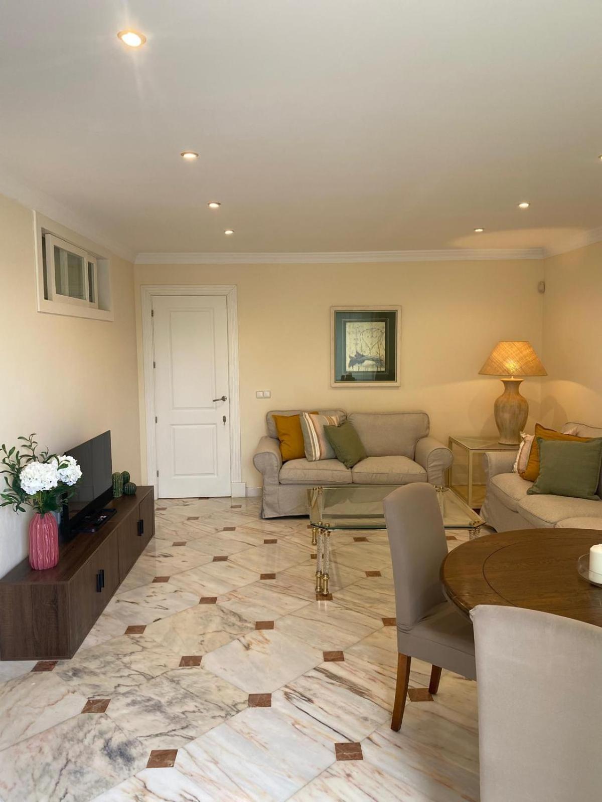 Apartamentos Villa Torreblanca فوينخيرولا المظهر الخارجي الصورة